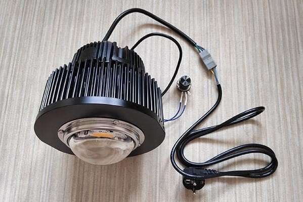 Світлодіодна фітолампа виробництва США