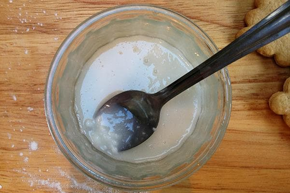 Саморобний желатиновий клей