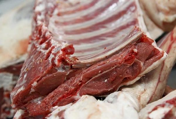 Заморожене м'ясо на кістки, ребра