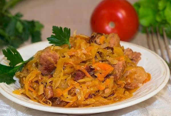 Солянка з квашеної капусти