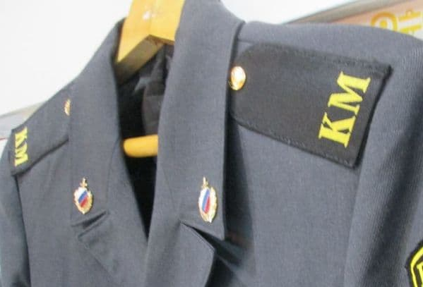 Китель сірий з погонами